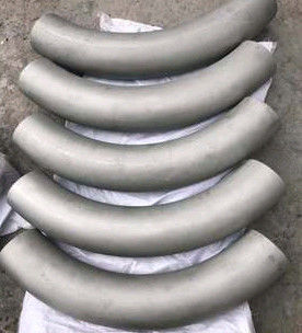 Garnitures de tuyau malléables d'Asme B16.49 de courbure d'acier au carbone de soudure de biseau SCH30