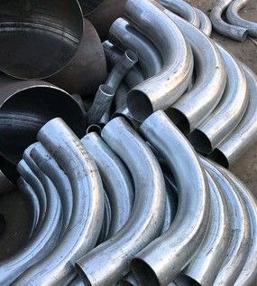 Garnitures de tuyau d'acier sans couture d'alliage de coude du degré LR d'A234 Wp5 90